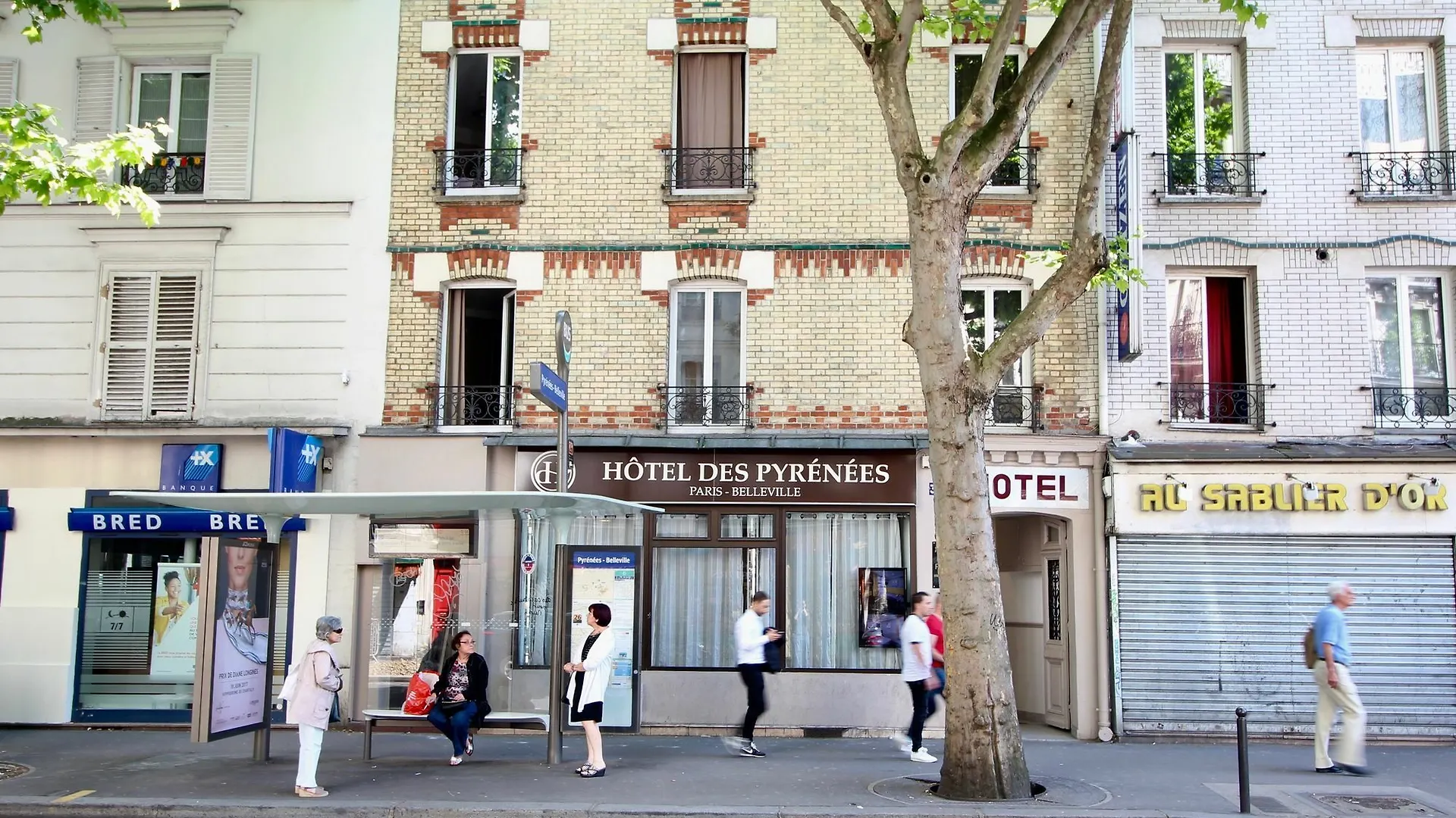 Hotel Des Pyrenees Paris