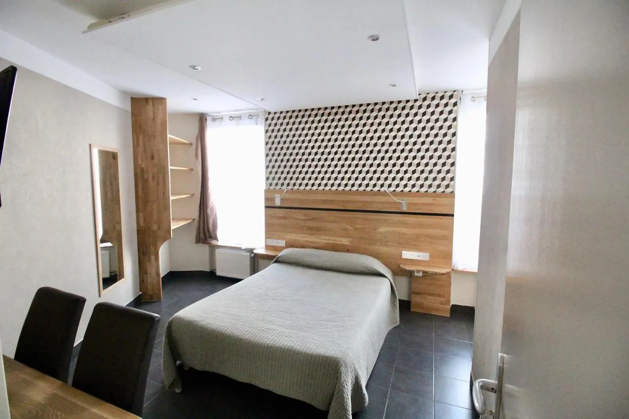 Hotel Des Pyrenees Paris